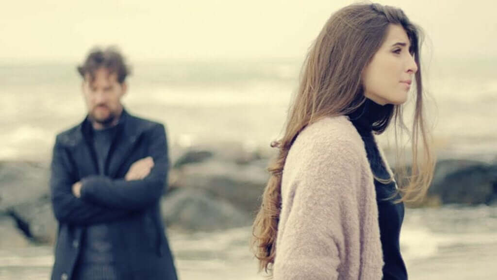 Mistä koostuu parisuhteen päättymisestä johtuva ahdistuneisuus?