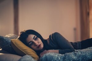 Millainen vaikutus itsensä kaltoinkohtelulla on itsetuntoon?