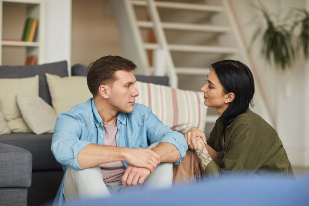 3 kysymystä, jotka kannattaa kysyä ennen yhteen muuttamista