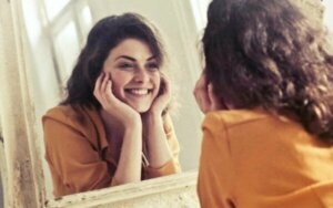 Carol Gilliganin teoria naisen itsetuntemuksesta