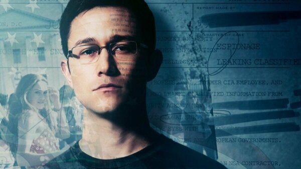 Snowden: elokuva verkossa tapahtuvasta vakoilusta