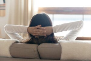 Miksi tunnet syyllisyyttä siitä, että lepäät?