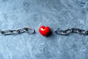 Harjoituksia emotionaalisen riippuvuuden lopettamiseksi