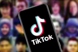 Kuinka TikTok vaikuttaa aivoihin