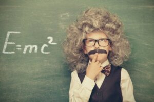 Albert Einsteinin salaisuus oppia se, mitä haluat oppia