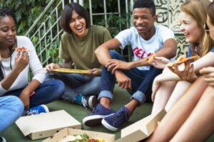 Teini-ikä eri kulttuureissa