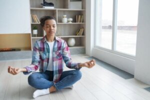 Teini-ikäisten mindfulness