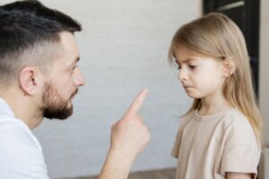 Kärsitkö vanhempiesi kaasuvalotuksesta?