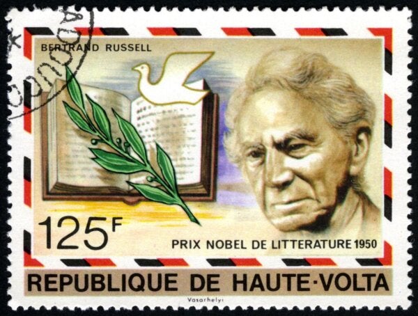 Bertrand Russellin rauhan ja logiikan filosofia