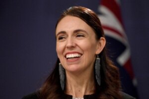 Jacinda Ardern: pääministerin häirintä