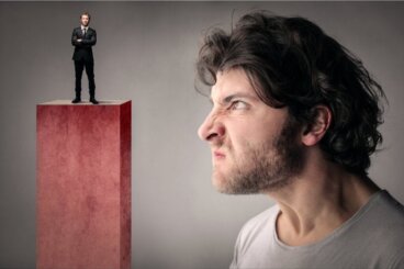 13 avainta kateellisten ihmisten tunnistamiseen